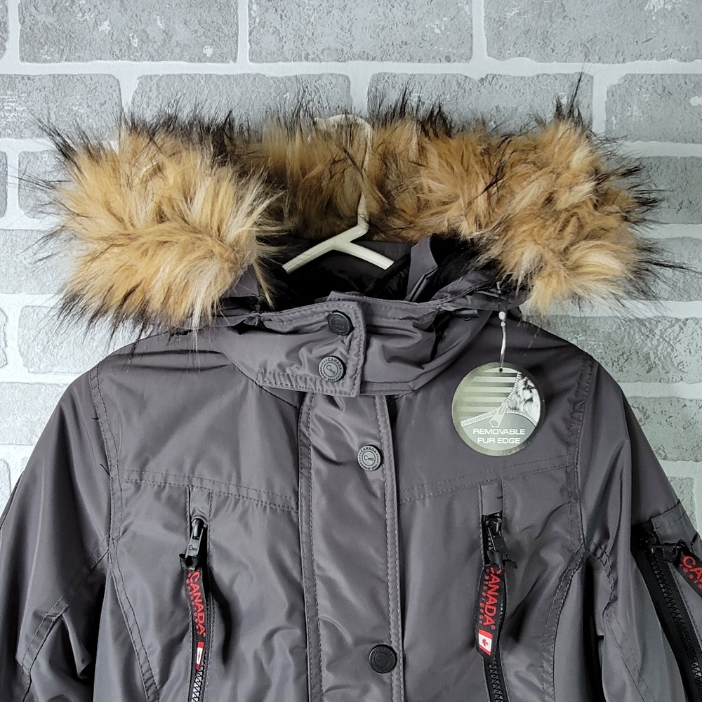 Canada Weathergear Cold Weather Snow Coat With Removable fur Trim Women's S NWT - Picture 11 of 16